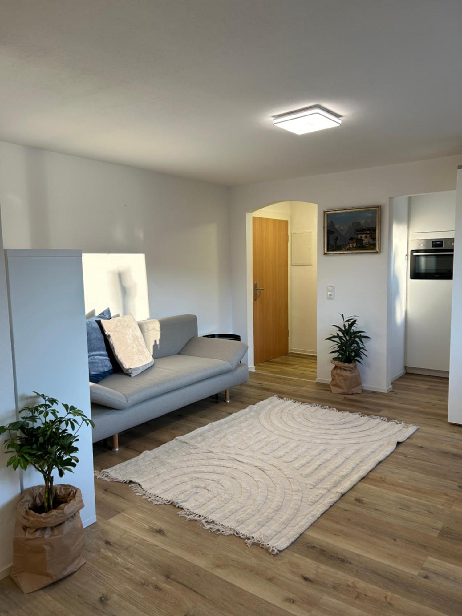 Schoene 1-Zimmer Wohnung Am Bahnhof 2 Parkplaetze Sonthofen Esterno foto