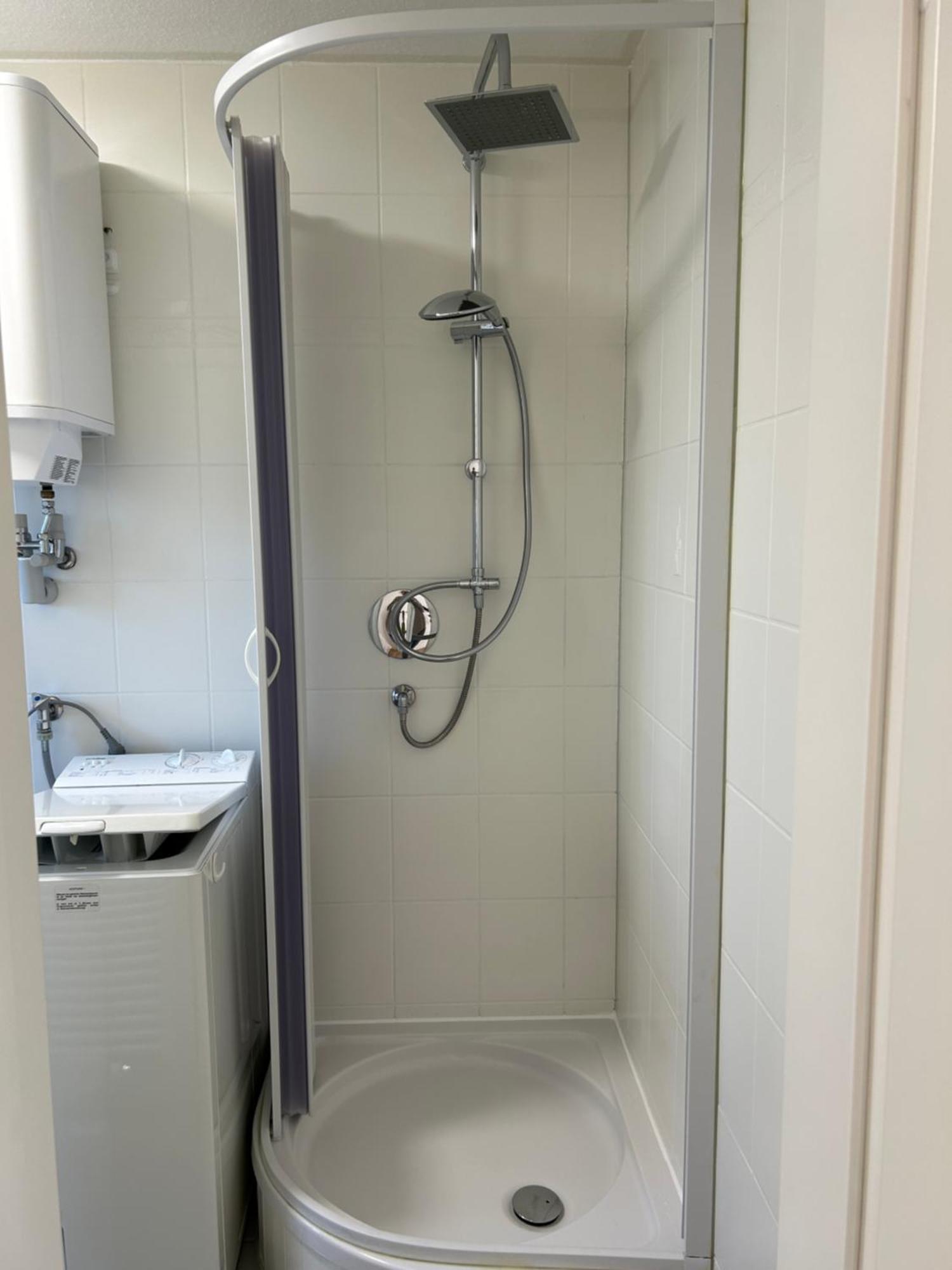 Schoene 1-Zimmer Wohnung Am Bahnhof 2 Parkplaetze Sonthofen Esterno foto